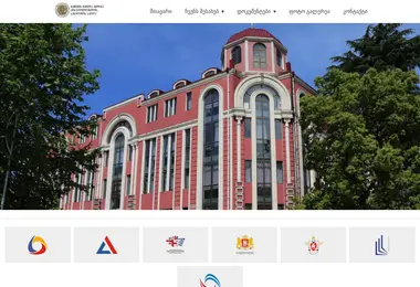 Screenshot of batumi-gimnazia.edu.ge